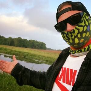 Meet your Posher, Kurtis